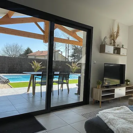 La Morey * كاستلجالو