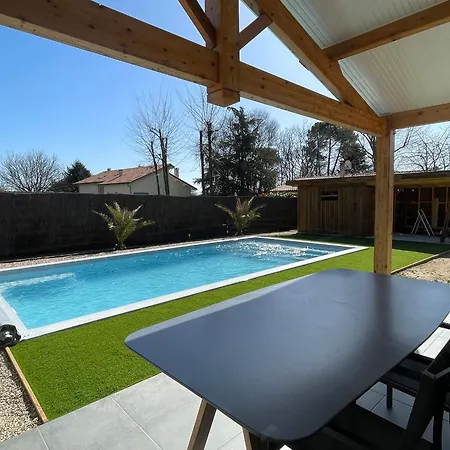La Morey Hébergement de vacances Casteljaloux